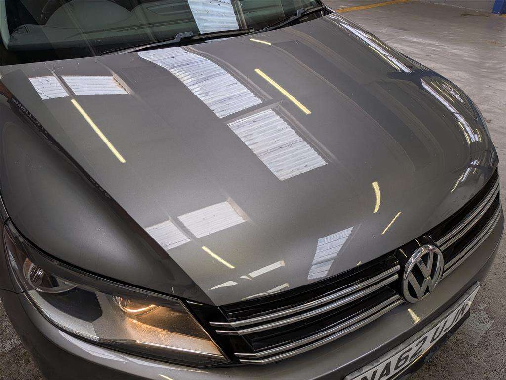 <p>2012 VOLKSWAGEN TIGUAN SE TDI BLUETECH 4M</p>