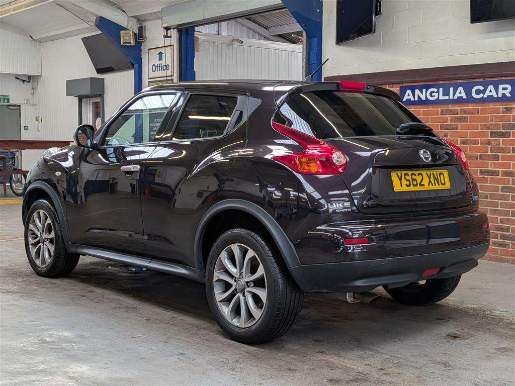 <p>2013 NISSAN JUKE SHIRO DCI</p>
