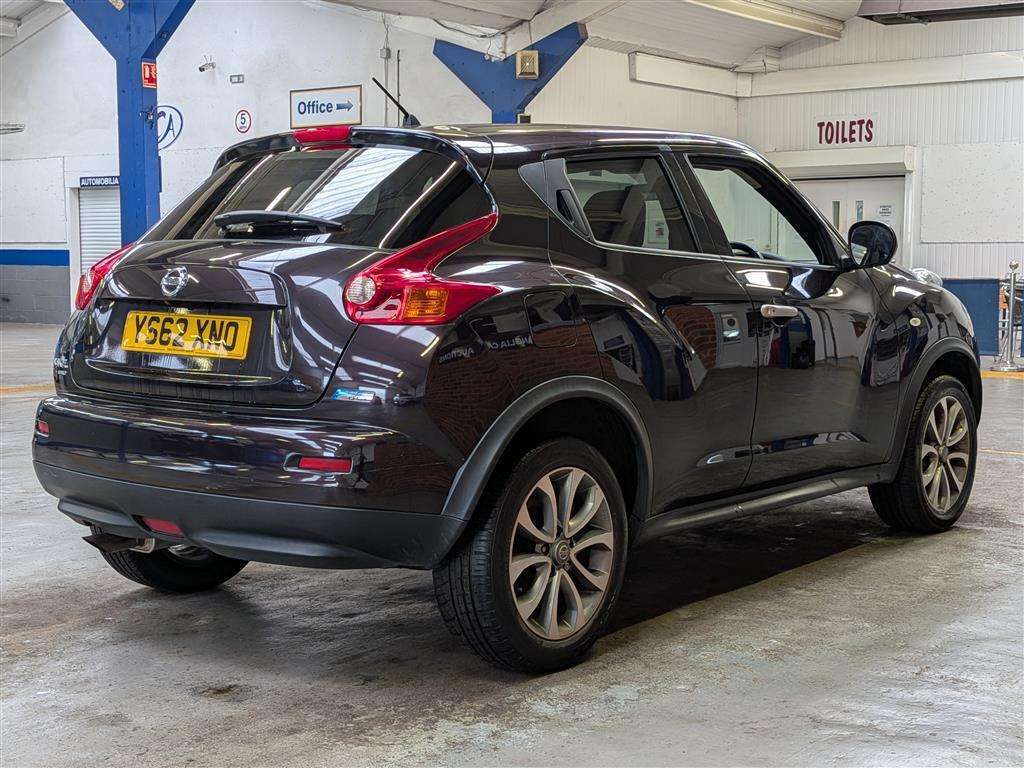 <p>2013 NISSAN JUKE SHIRO DCI</p>