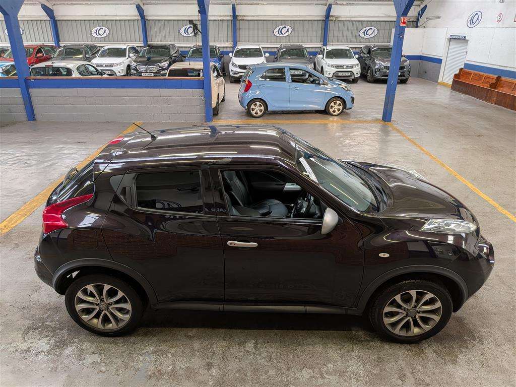 <p>2013 NISSAN JUKE SHIRO DCI</p>