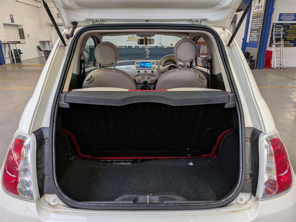 <p>2013 FIAT 500 POP RHD</p>