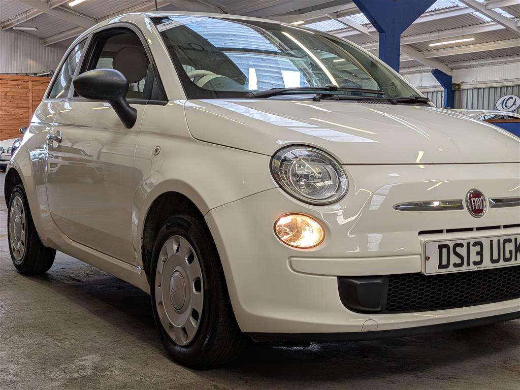 <p>2013 FIAT 500 POP RHD</p>