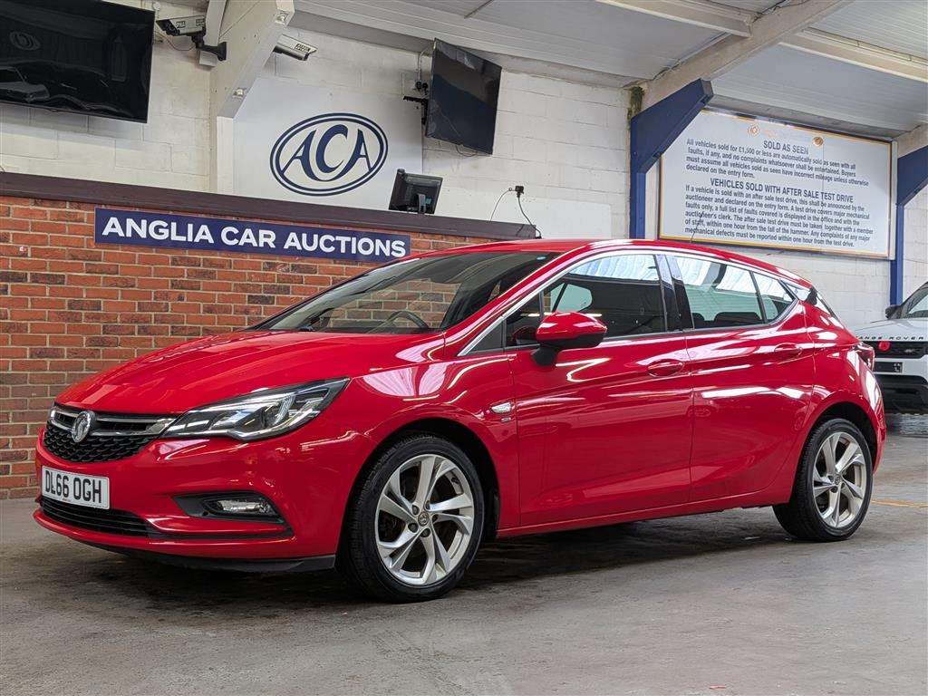 <p>2016 VAUXHALL ASTRA SRI CDTI S/S</p>