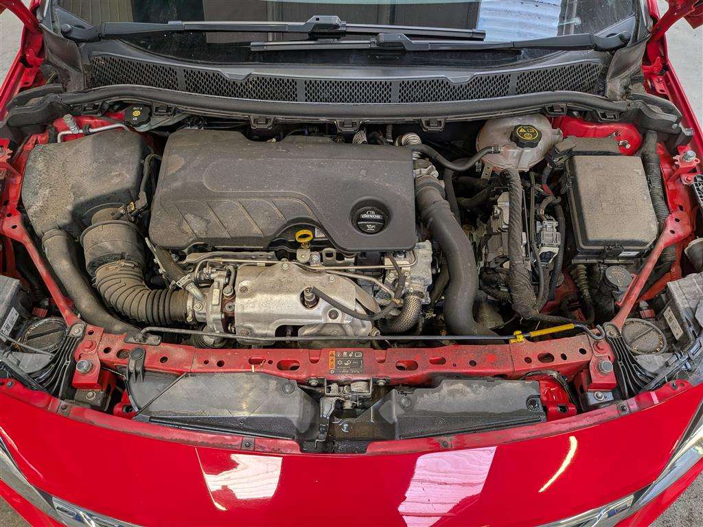 <p>2016 VAUXHALL ASTRA SRI CDTI S/S</p>