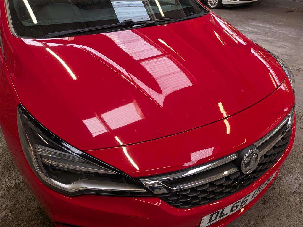 <p>2016 VAUXHALL ASTRA SRI CDTI S/S</p>