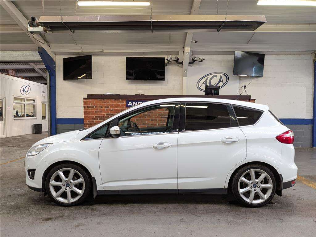 <p>2014 FORD C-MAX TITANIUM X TDCI</p>
