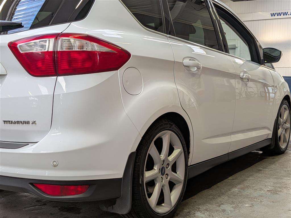 <p>2014 FORD C-MAX TITANIUM X TDCI</p>