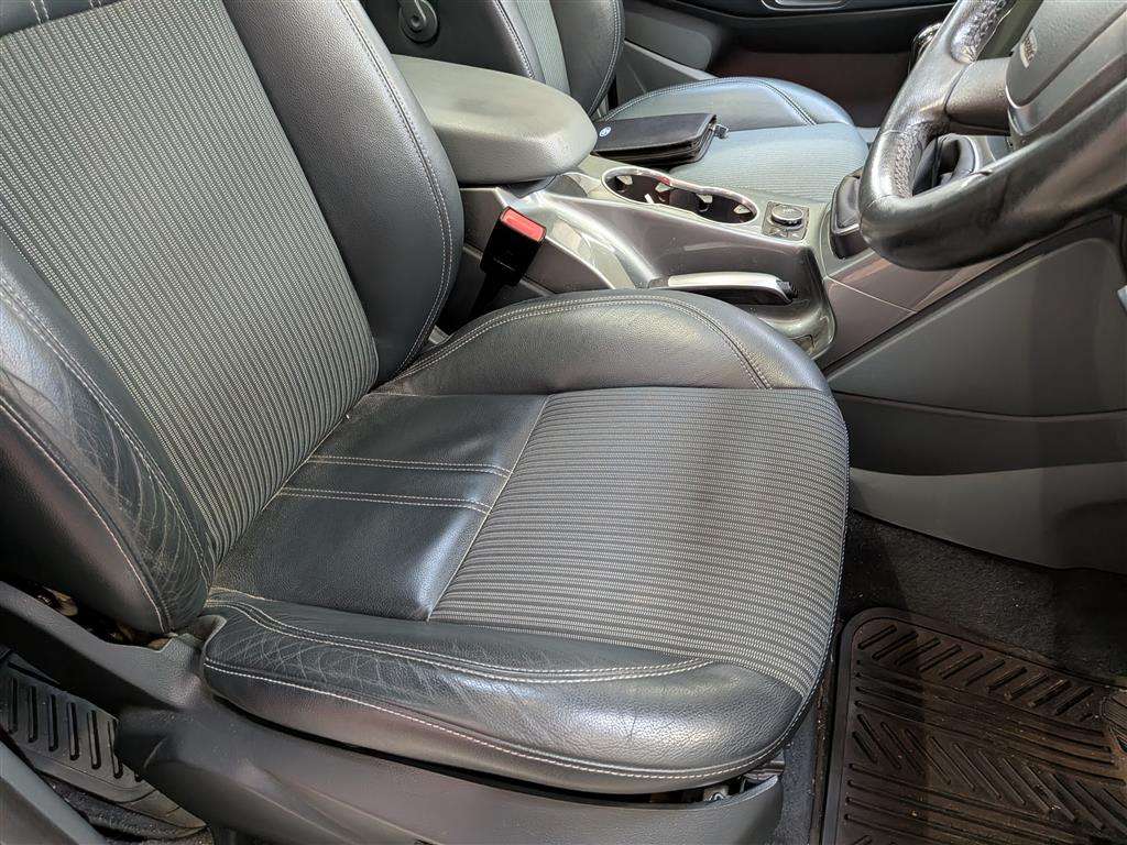 <p>2014 FORD C-MAX TITANIUM X TDCI</p>