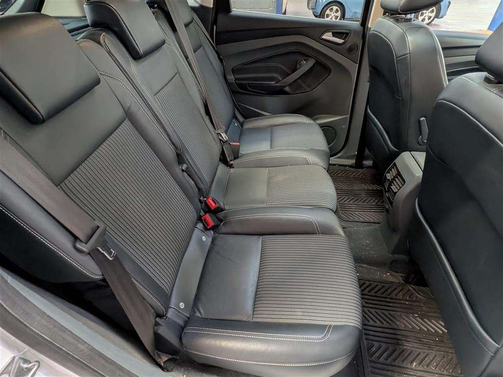 <p>2014 FORD C-MAX TITANIUM X TDCI</p>