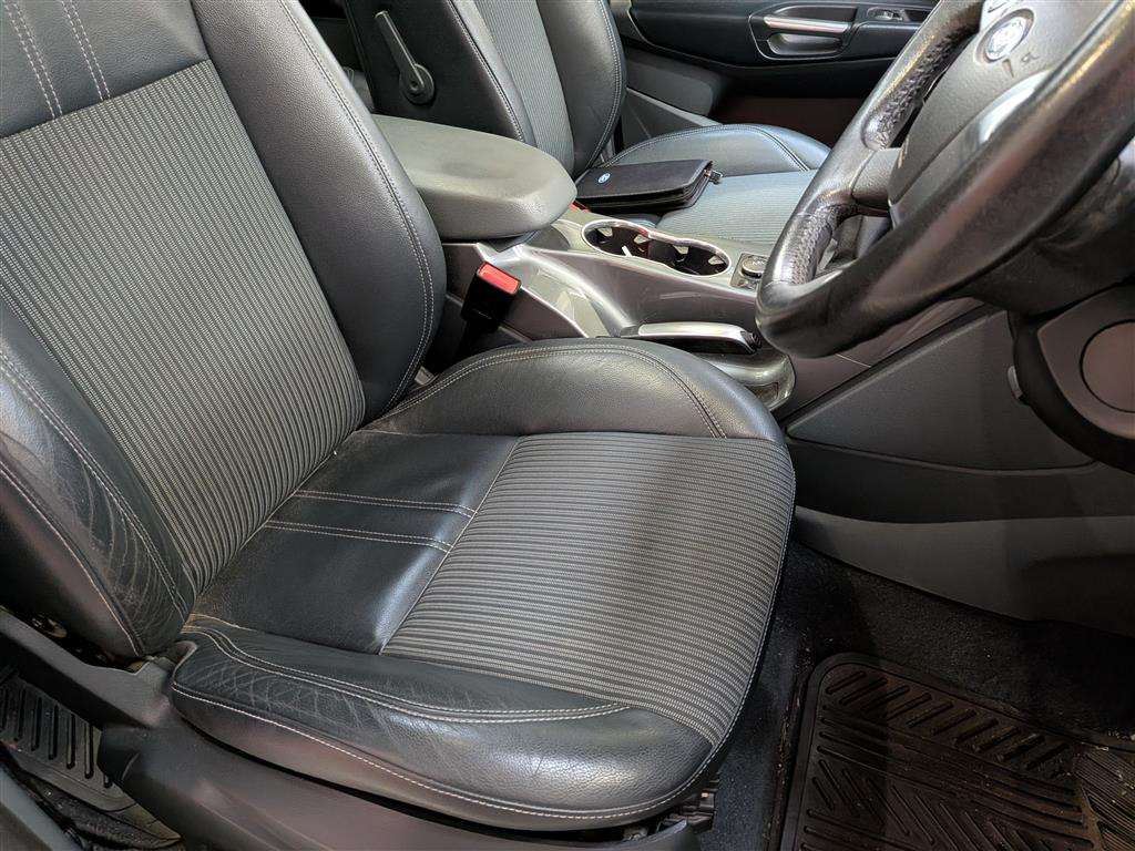 <p>2014 FORD C-MAX TITANIUM X TDCI</p>