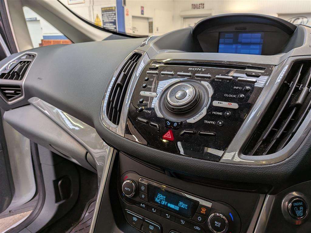 <p>2014 FORD C-MAX TITANIUM X TDCI</p>