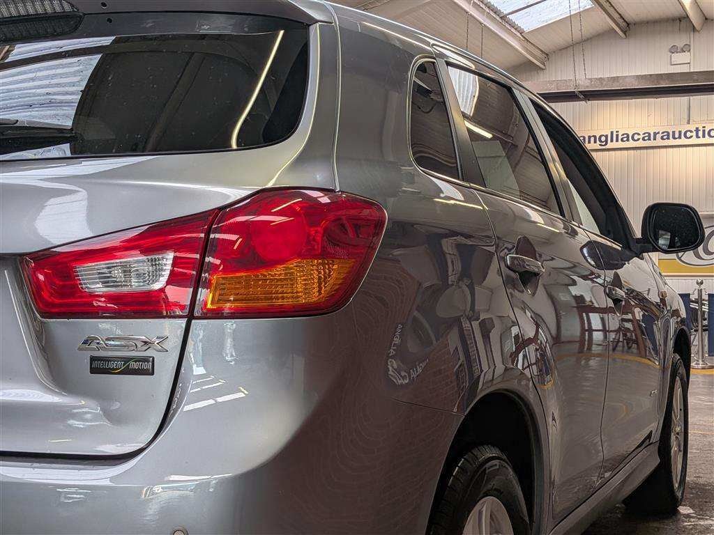 <p>2013 MITSUBISHI ASX 4</p>