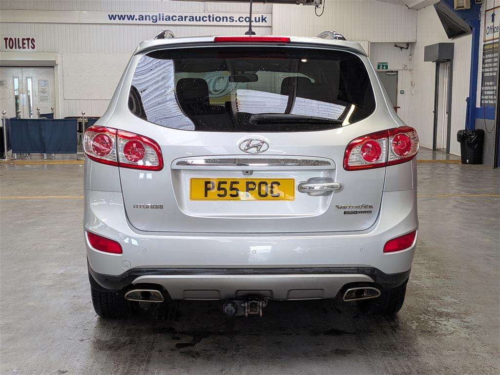 <p>2012 HYUNDAI SANTA FE PREMIUM CRDI A</p>