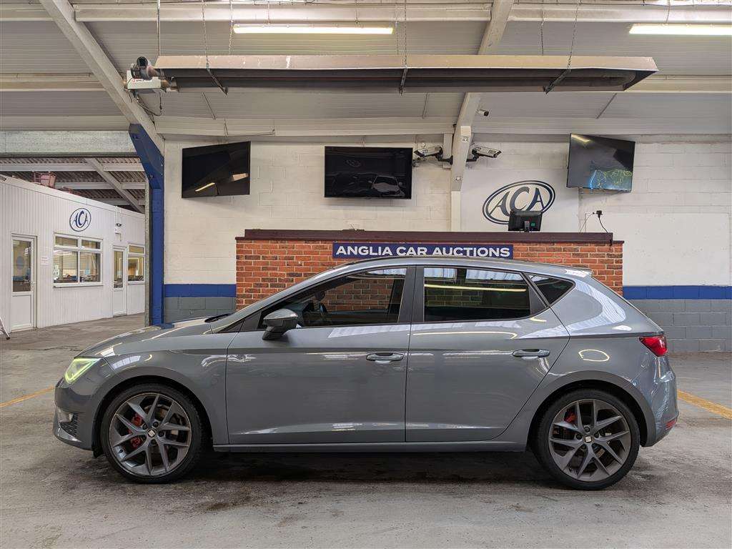 <p>2013 SEAT LEON FR TECHNOLOGY TDI</p>