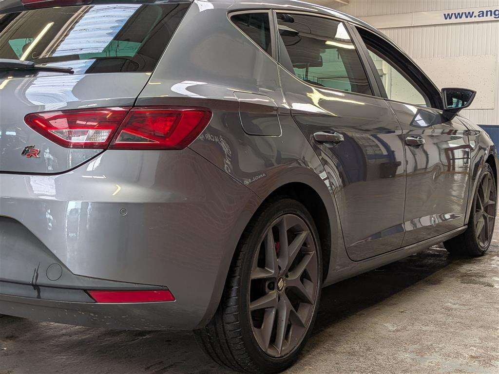 <p>2013 SEAT LEON FR TECHNOLOGY TDI</p>