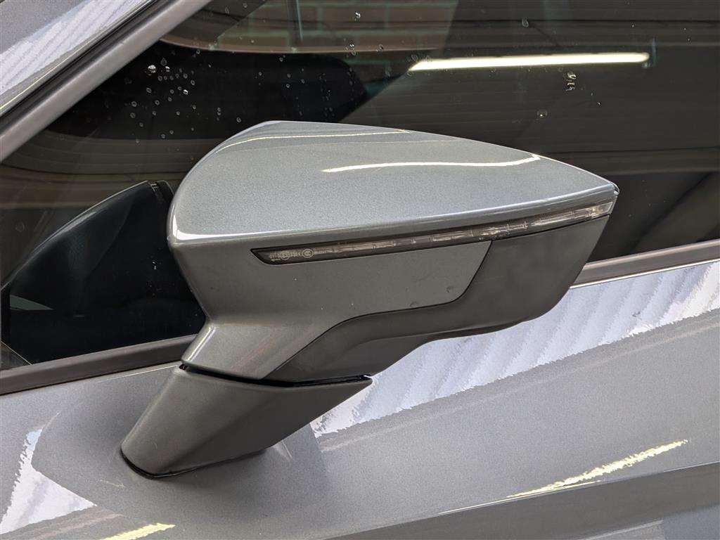<p>2013 SEAT LEON FR TECHNOLOGY TDI</p>