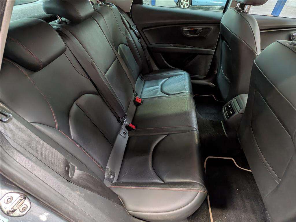 <p>2013 SEAT LEON FR TECHNOLOGY TDI</p>