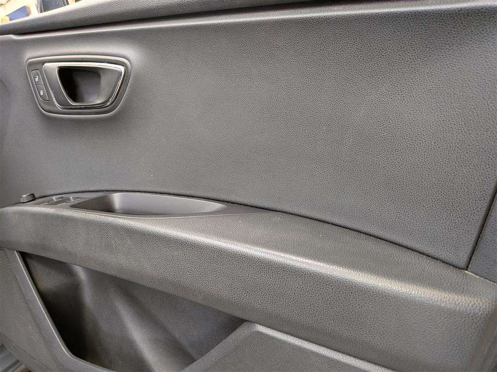 <p>2013 SEAT LEON FR TECHNOLOGY TDI</p>