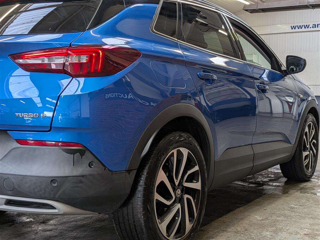 <p>2018 VAUXHALL GRANDLAND X ELITE NAV T D</p>