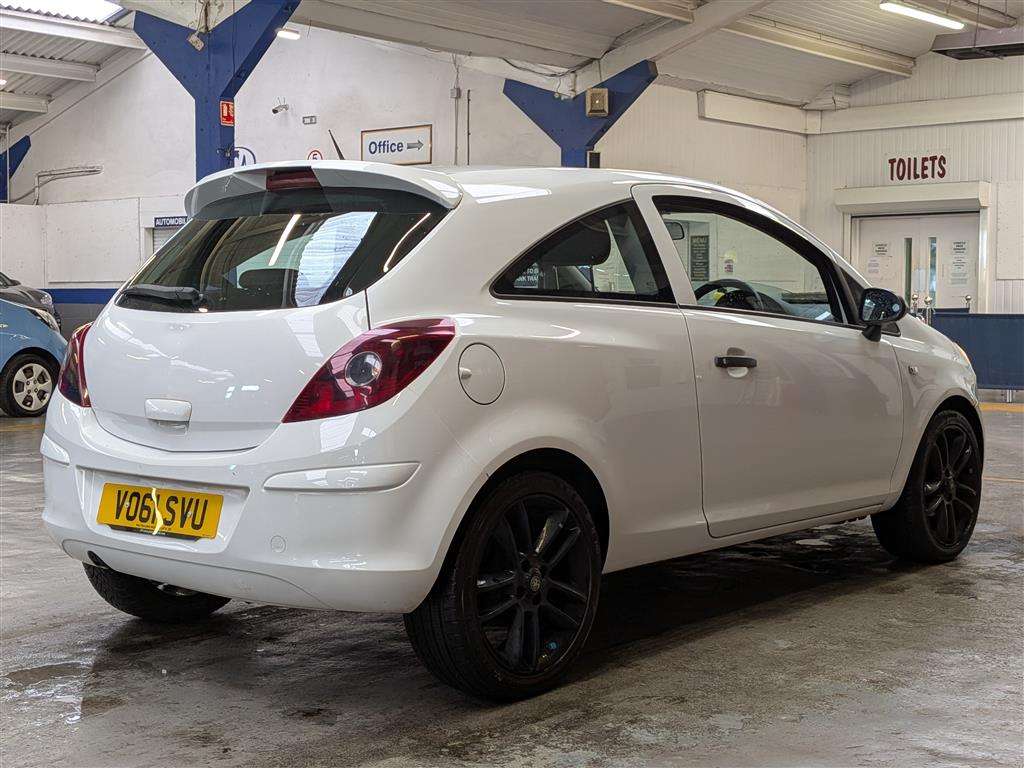 <p>2011 VAUXHALL CORSA S ECOFLEX</p>