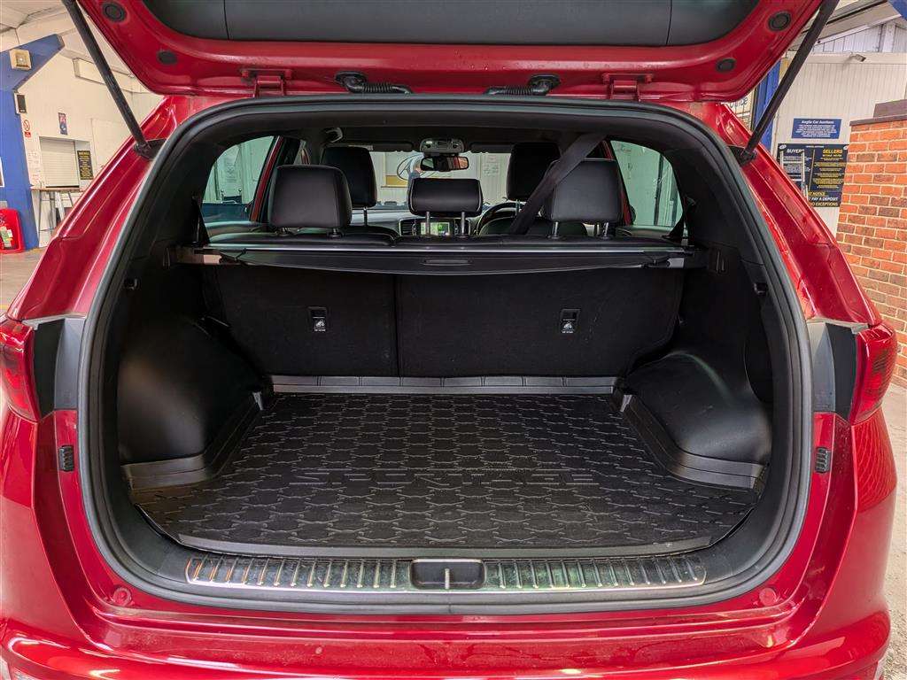 <p>2016 KIA SPORTAGE GT-LINE S-A</p>