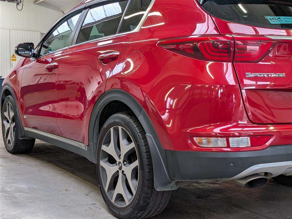 <p>2016 KIA SPORTAGE GT-LINE S-A</p>