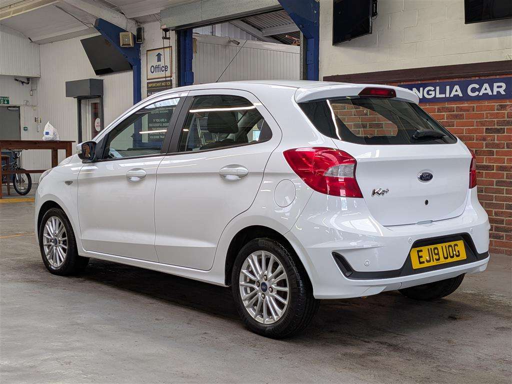 <p>2019 FORD KA+ ZETEC</p>