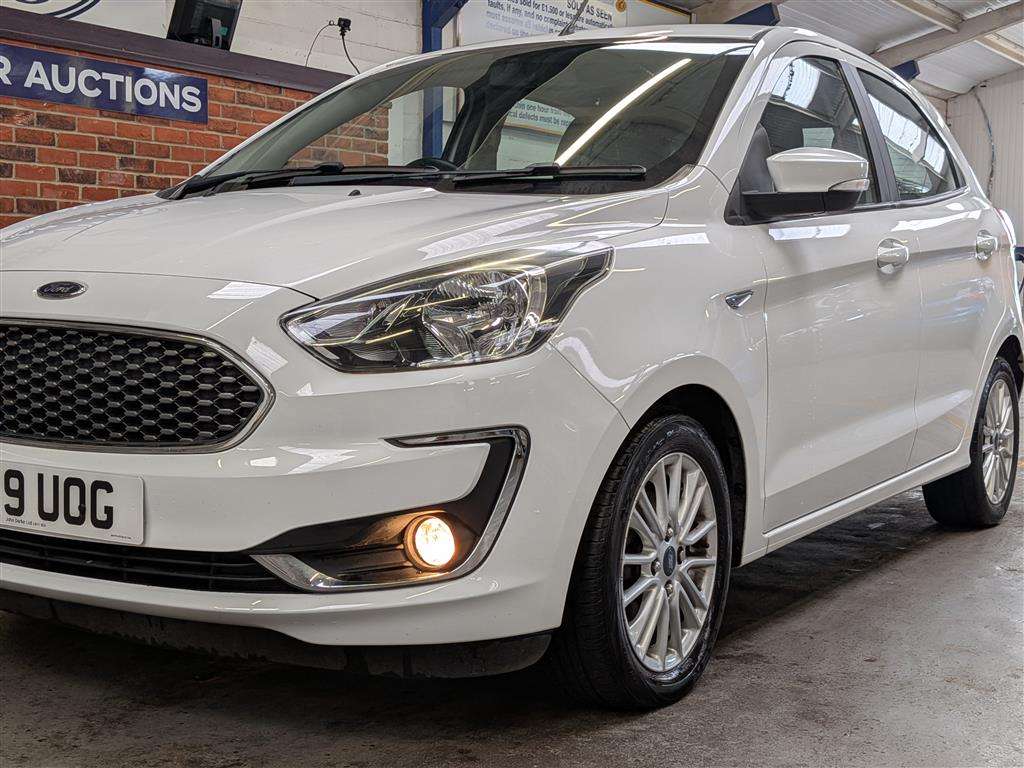 <p>2019 FORD KA+ ZETEC</p>