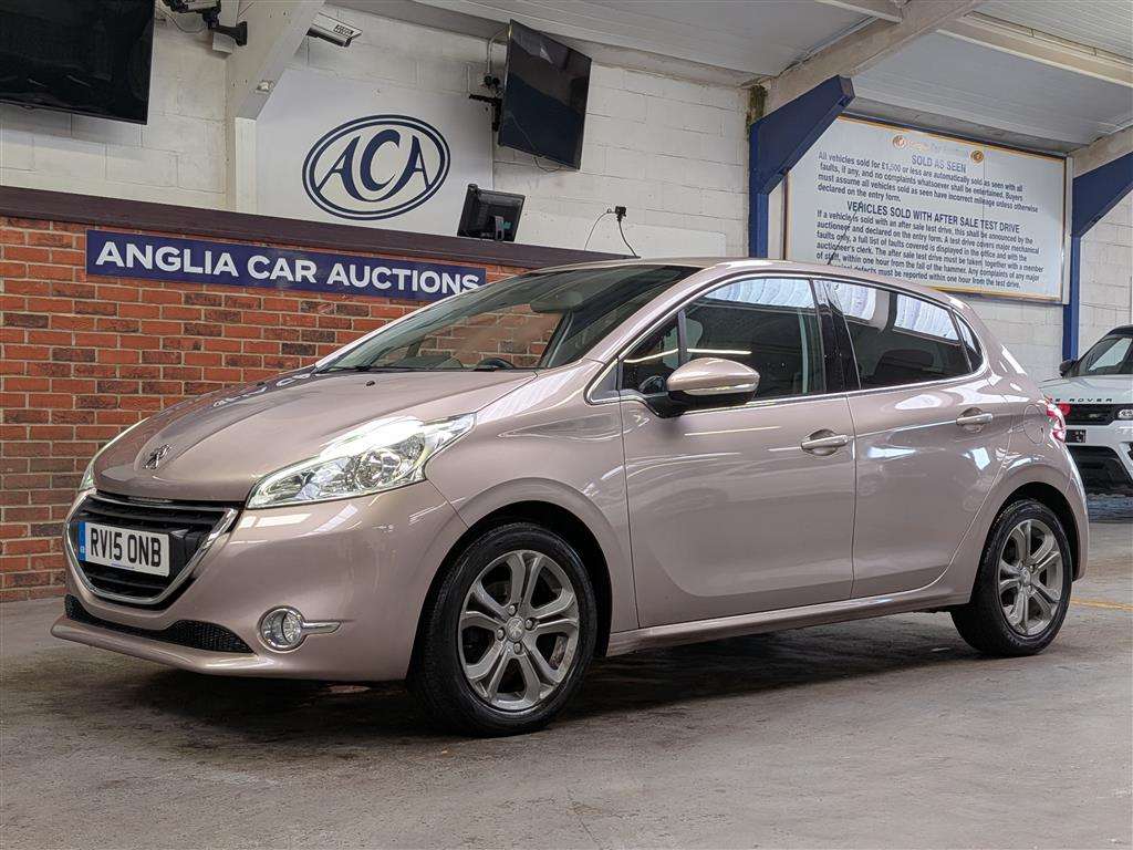 <p>2015 PEUGEOT 208 ALLURE</p>