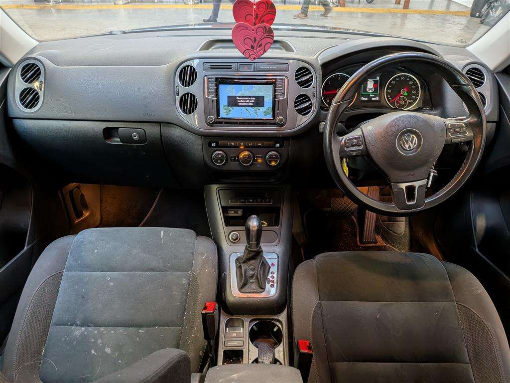 <p>2015 VOLKSWAGEN TIGUAN MATCH TDI BMT 4MOT</p>