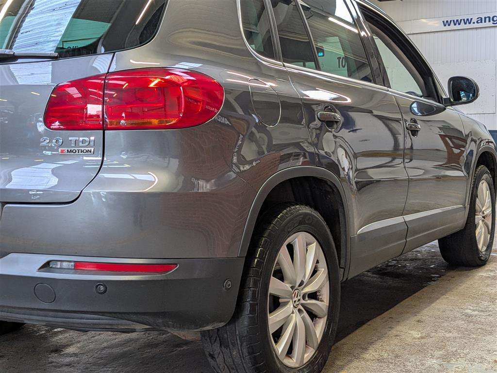 <p>2015 VOLKSWAGEN TIGUAN MATCH TDI BMT 4MOT</p>