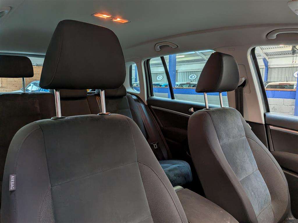 <p>2015 VOLKSWAGEN TIGUAN MATCH TDI BMT 4MOT</p>