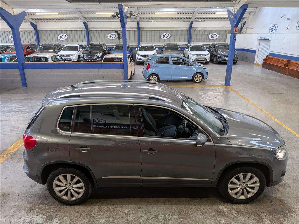 <p>2015 VOLKSWAGEN TIGUAN MATCH TDI BMT 4MOT</p>