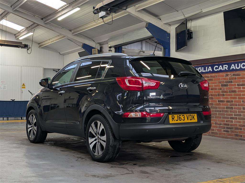 <p>2014 KIA SPORTAGE KX-3 SAT NAV CRD</p>
