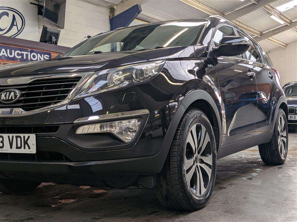 <p>2014 KIA SPORTAGE KX-3 SAT NAV CRD</p>
