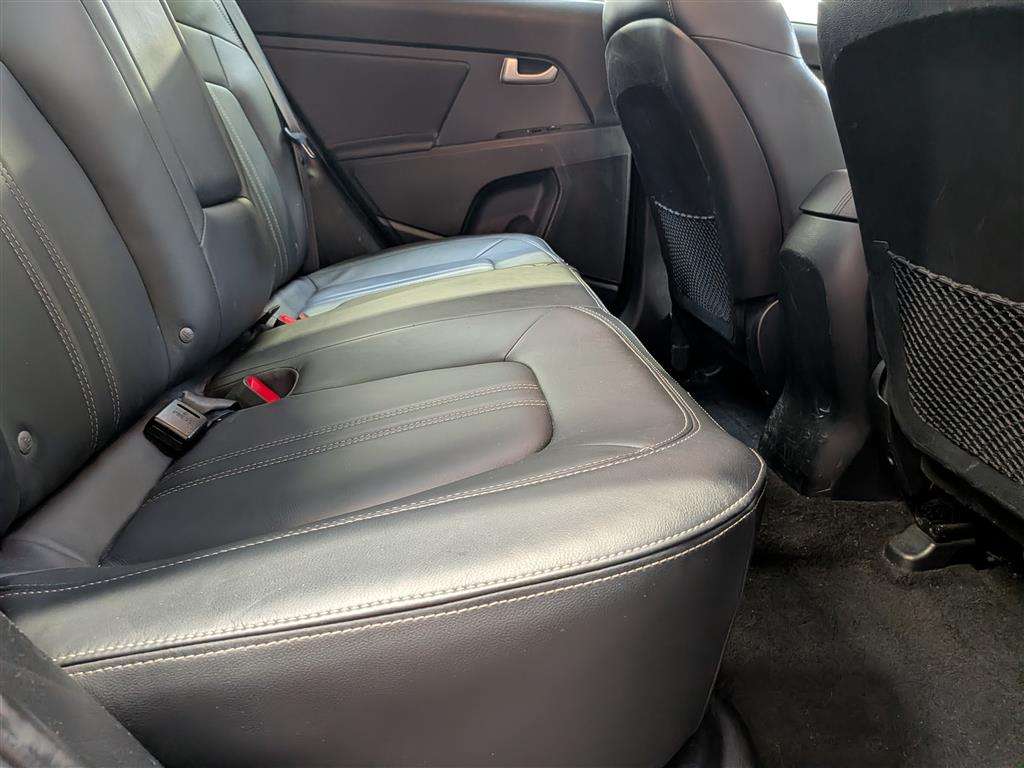 <p>2014 KIA SPORTAGE KX-3 SAT NAV CRD</p>