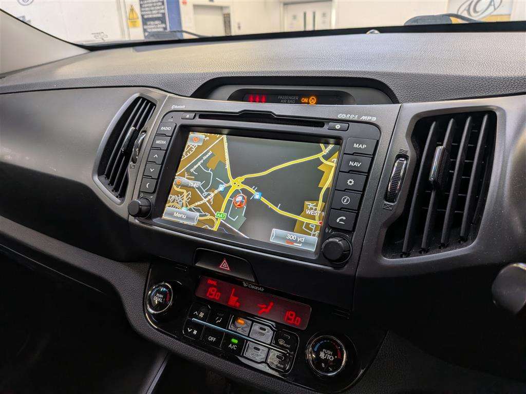 <p>2014 KIA SPORTAGE KX-3 SAT NAV CRD</p>