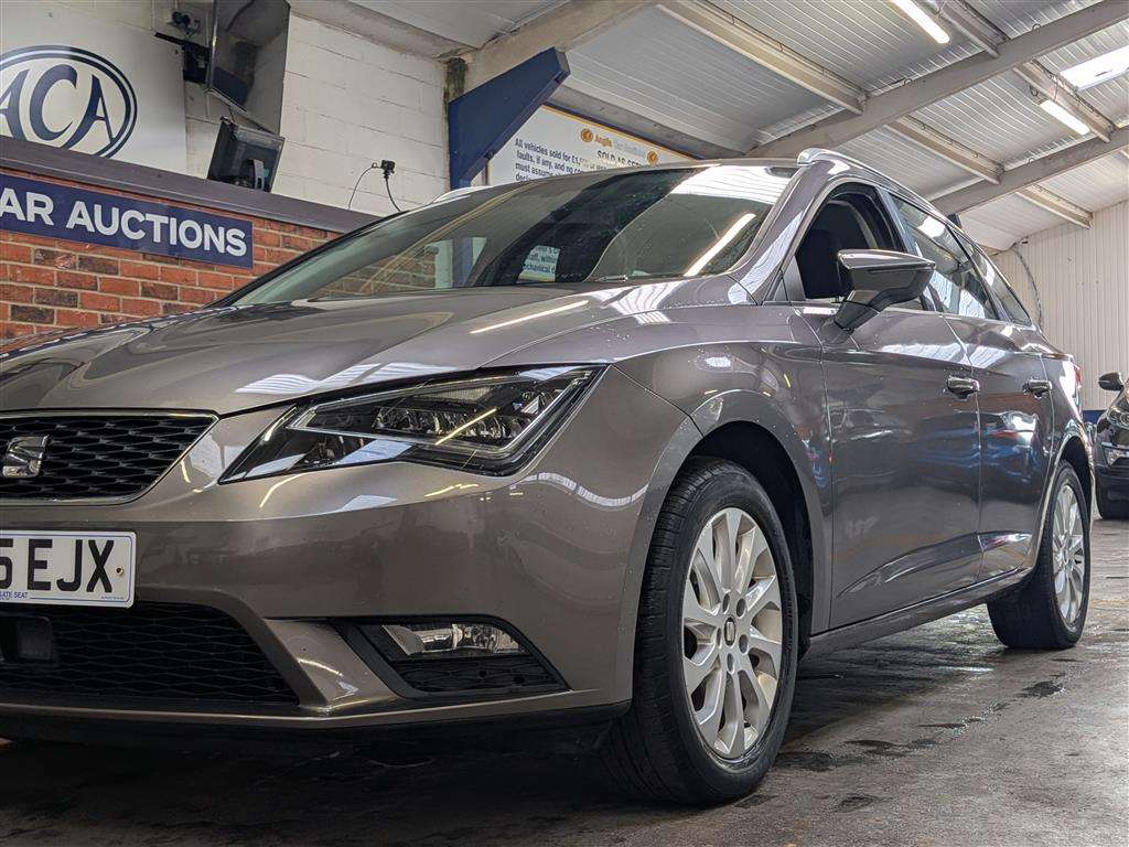 <p>2015 SEAT LEON SE TECHNOLOGY B-NESS</p>