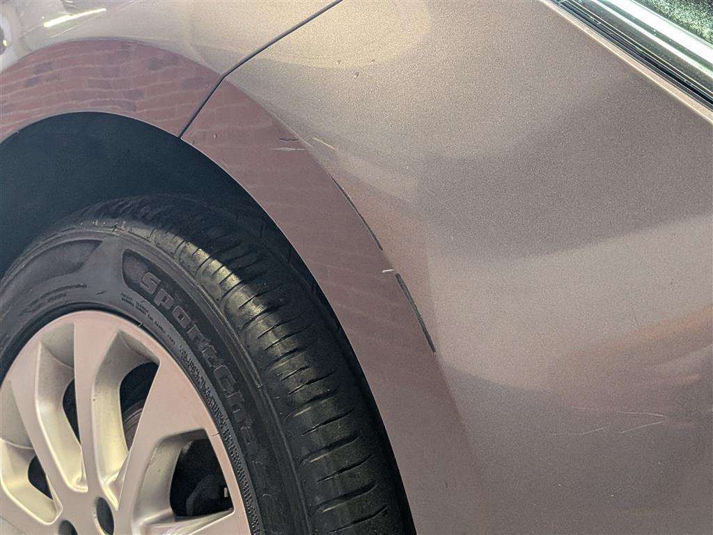<p>2015 SEAT LEON SE TECHNOLOGY B-NESS</p>