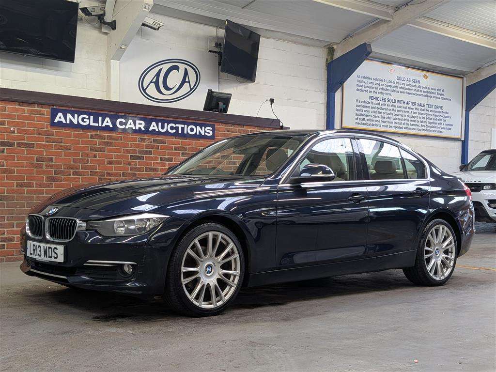 <p>2013 BMW 320D LUXURY AUTO</p>