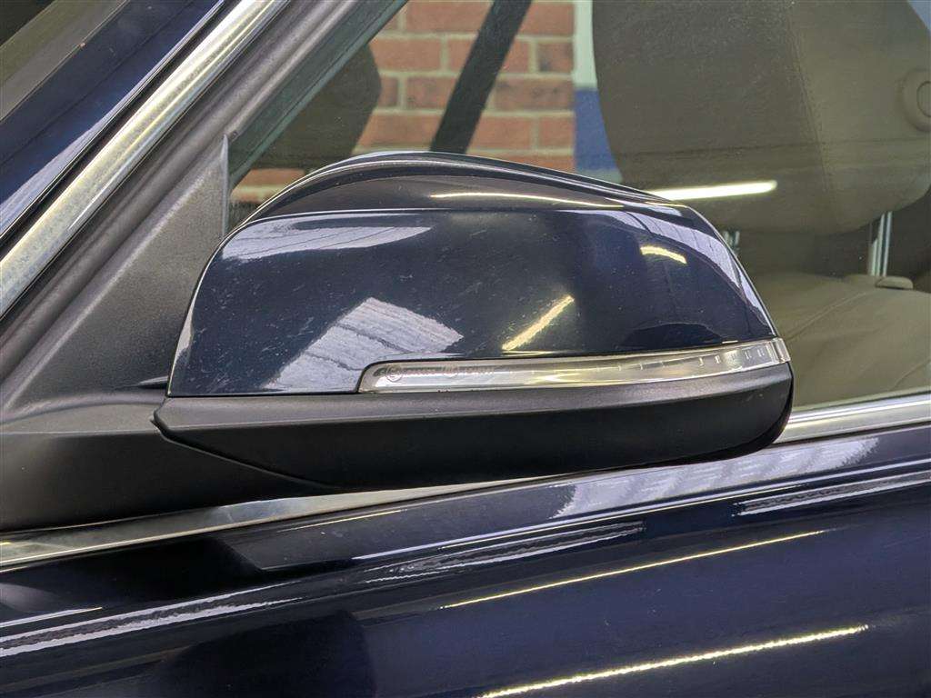 <p>2013 BMW 320D LUXURY AUTO</p>