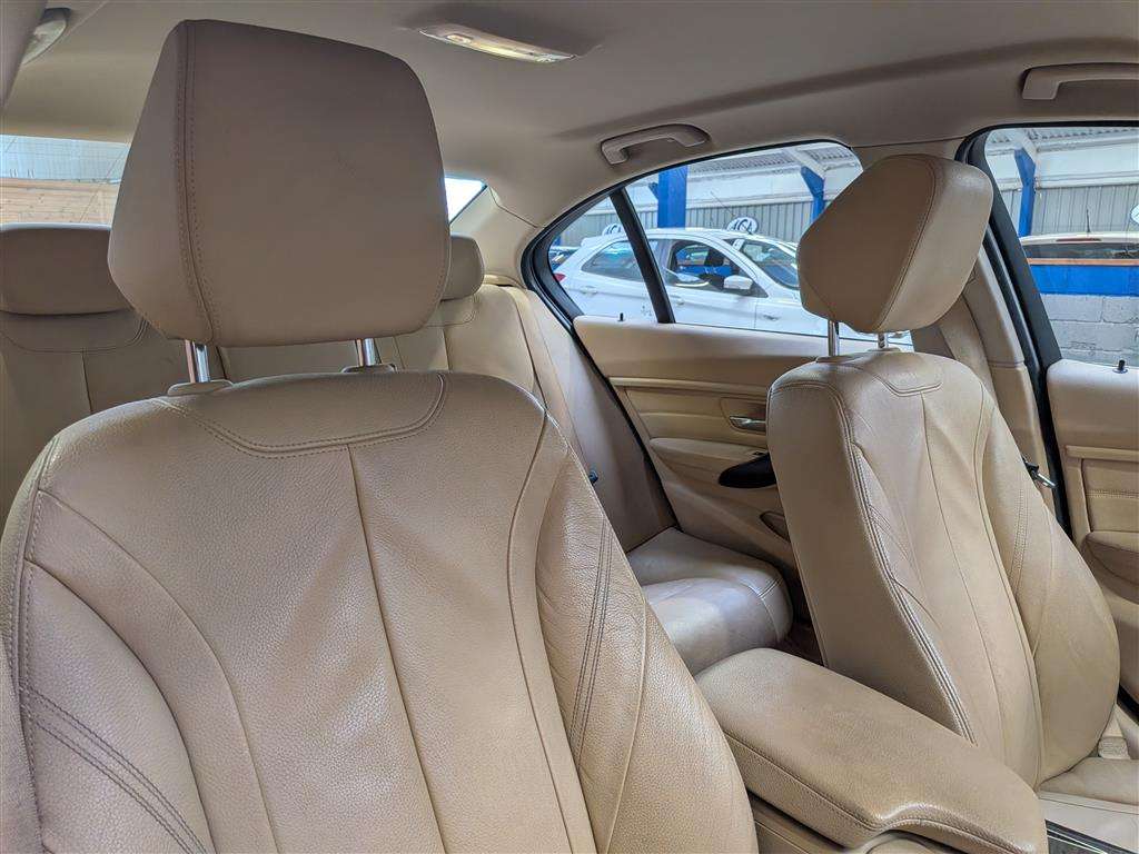 <p>2013 BMW 320D LUXURY AUTO</p>
