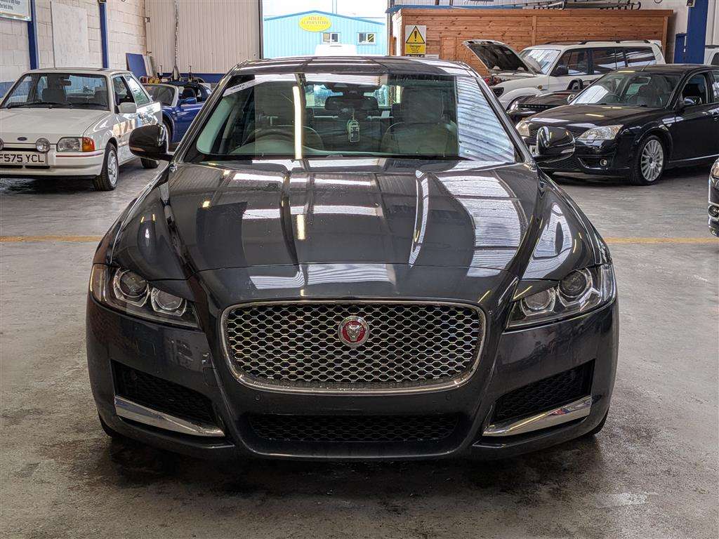 <p>2017 JAGUAR XF PORTFOLIO D AUTO</p>