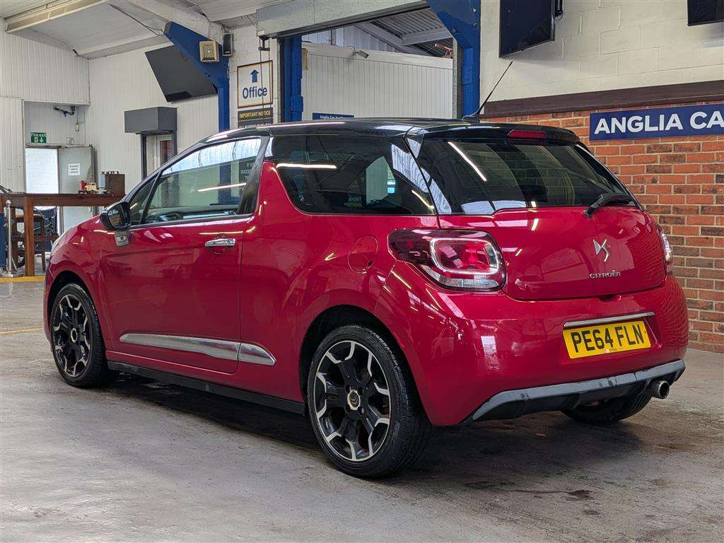 <p>2014 CITROEN DS3 DSTYLE E-HDI</p>