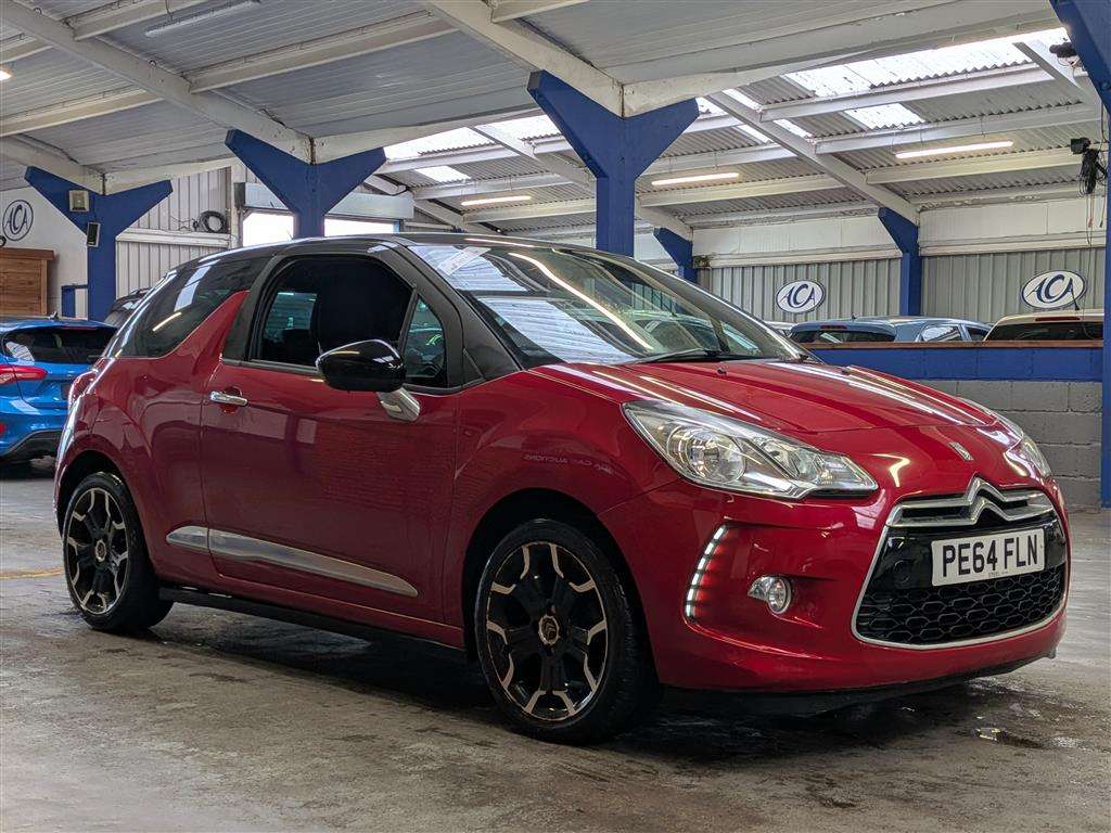 <p>2014 CITROEN DS3 DSTYLE E-HDI</p>