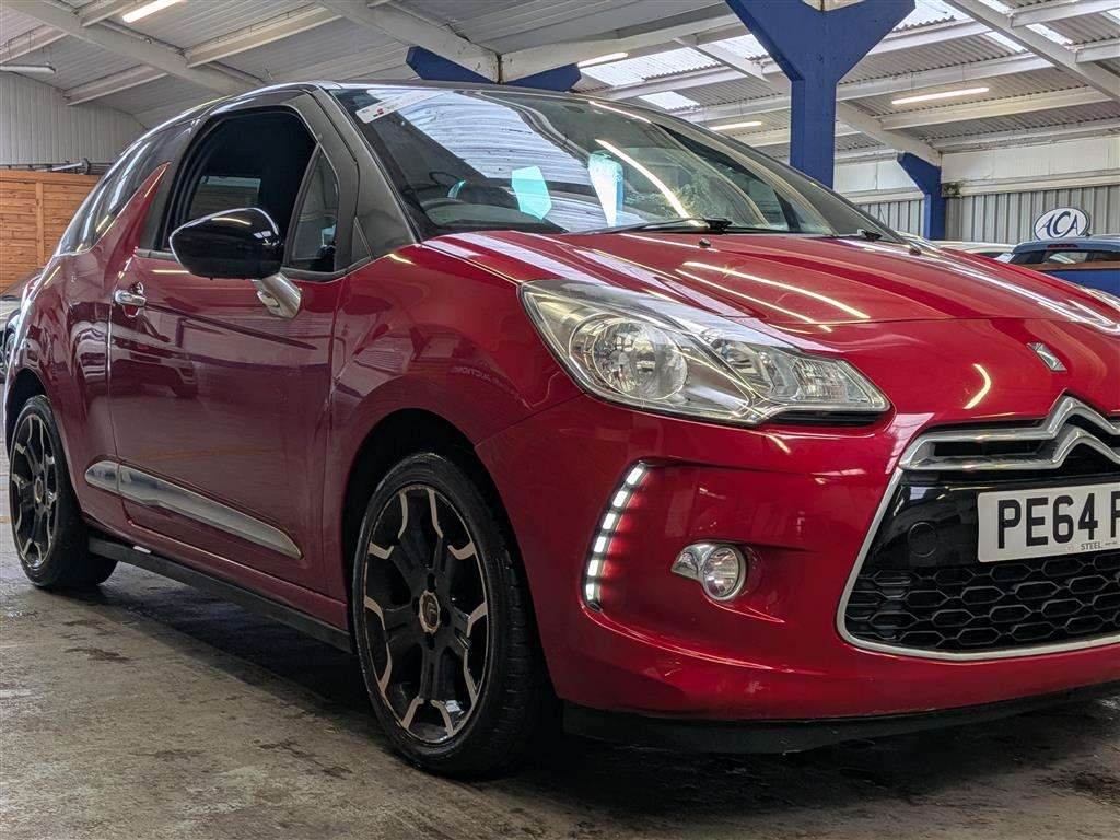 <p>2014 CITROEN DS3 DSTYLE E-HDI</p>