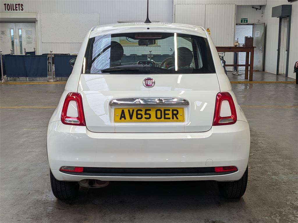 <p>2015 FIAT 500 POP</p>