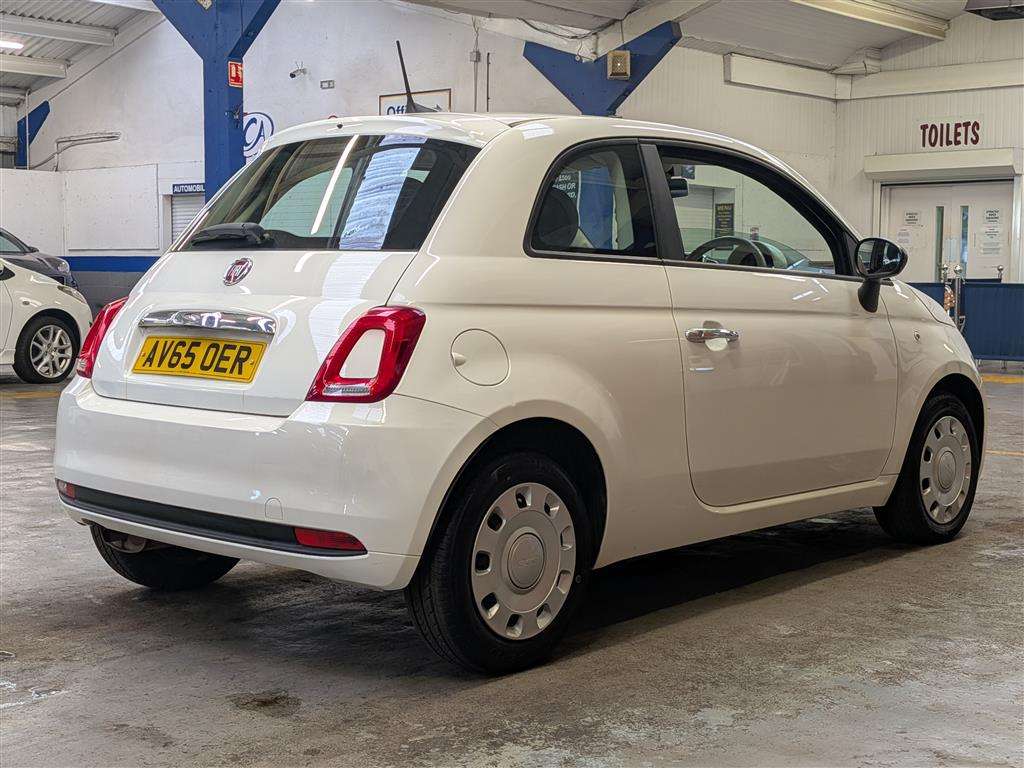 <p>2015 FIAT 500 POP</p>
