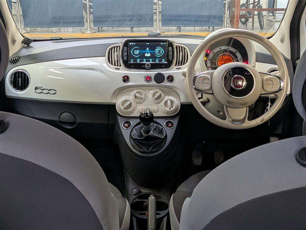 <p>2015 FIAT 500 POP</p>