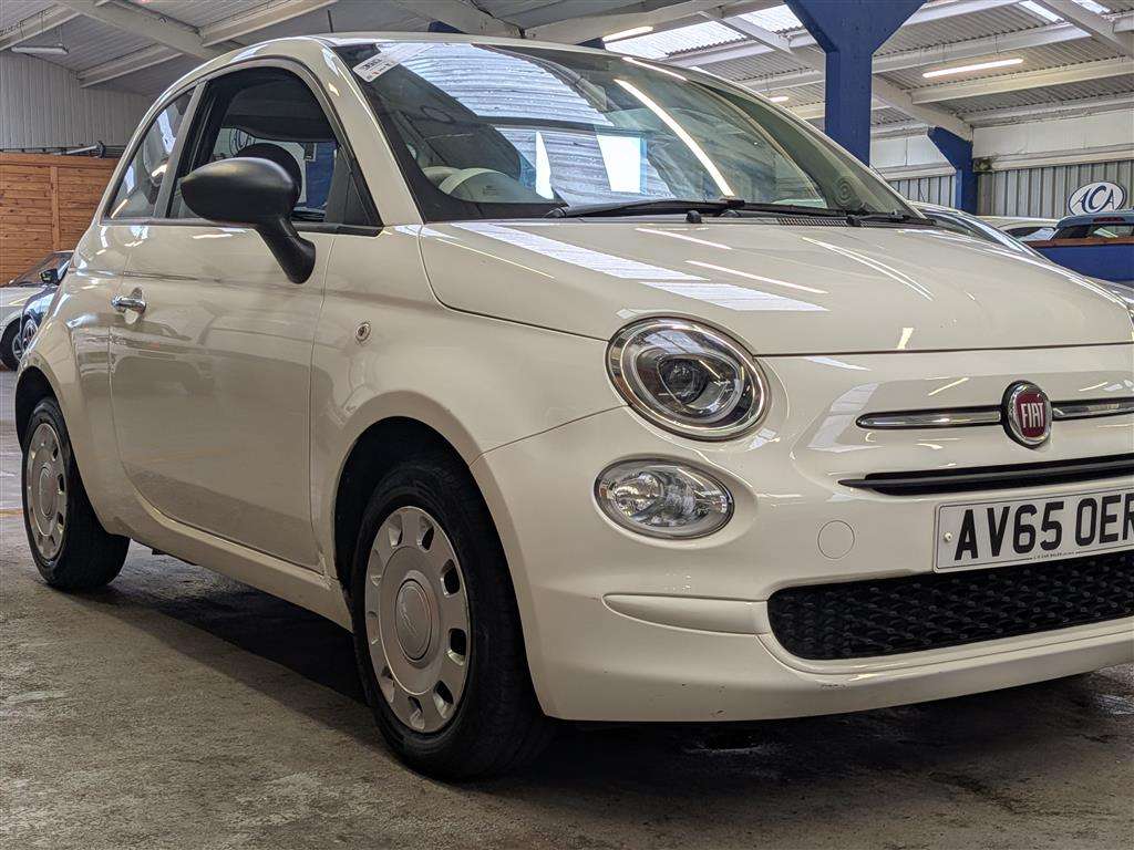 <p>2015 FIAT 500 POP</p>